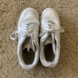 Nike women’s air force 1 sneaker shoes